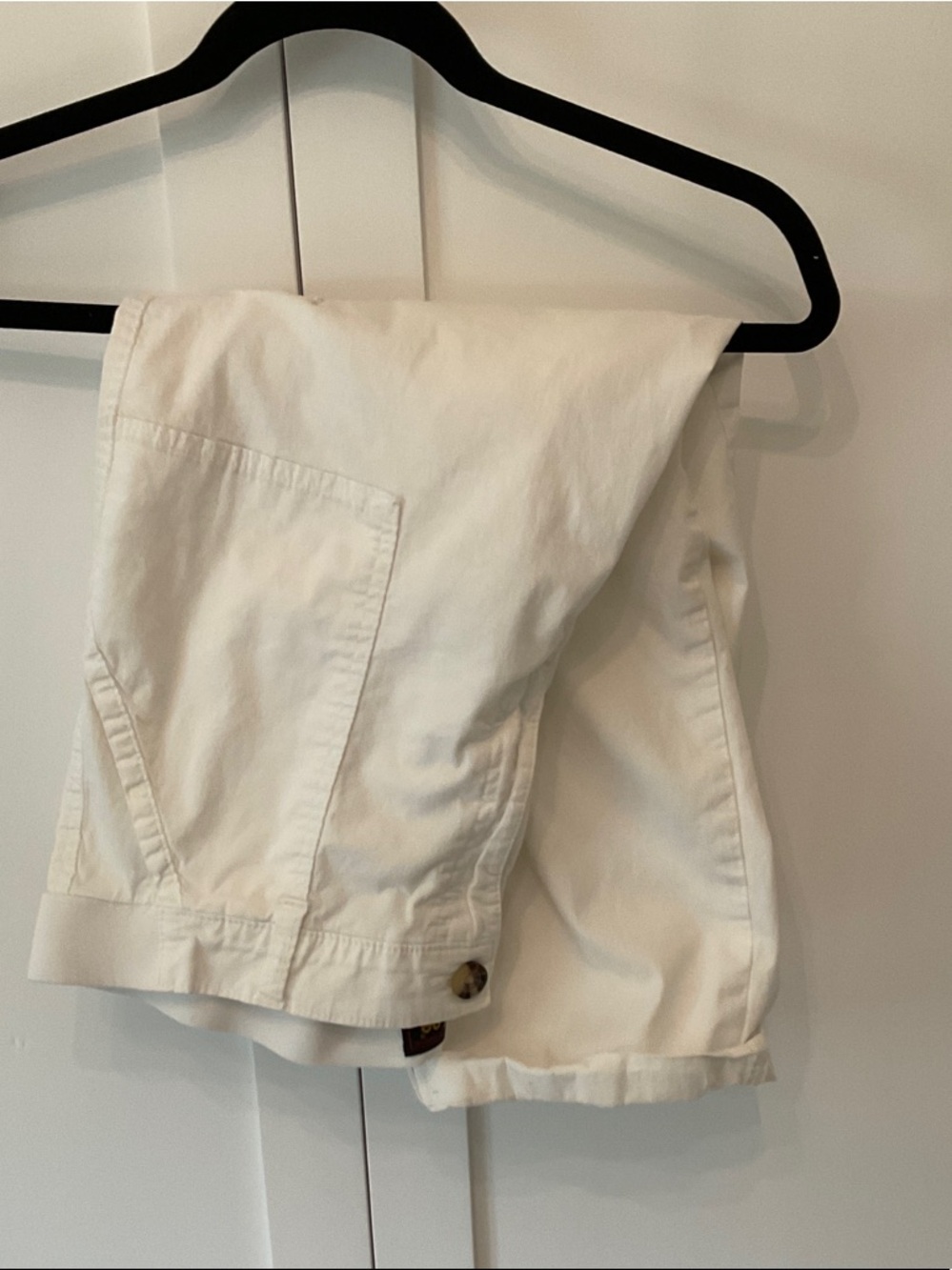Classic Women’s White Cotton Shorts